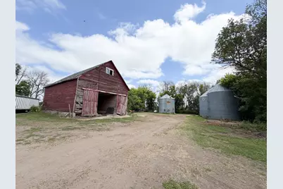 15236 King Avenue, Wilmont, MN 56185 - Photo 70