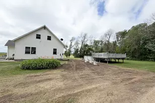15236 King Ave, Wilmont, MN 56185 - Photo 8
