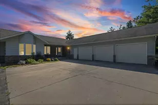 4304 Alder St NE, Bemidji, MN 56601 - Photo 2
