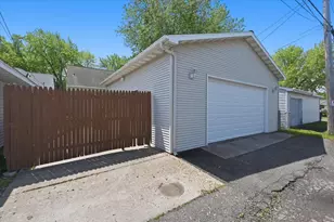 915 N 22nd St, Superior, WI 54880 - Photo 20