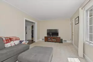 915 N 22nd St, Superior, WI 54880 - Photo 6
