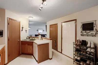 6452 158th Street W, Apple Valley, MN 55124 - Photo 8
