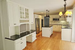 8982 Hunters Trail, Woodbury, MN 55125 - Photo 12