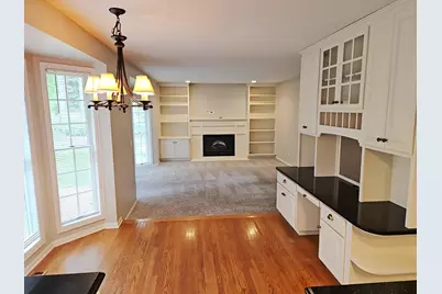 8982 Hunters Trail, Woodbury, MN 55125 - Photo 10