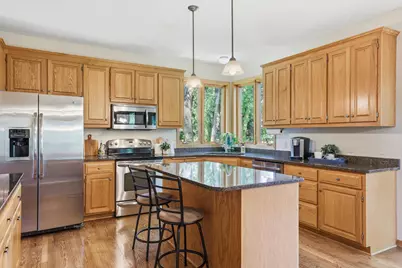 10362 Waterfront Drive, Woodbury, MN 55129 - Photo 12