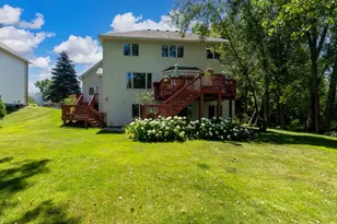 10362 Waterfront Dr, Woodbury, MN 55129 - Photo 46