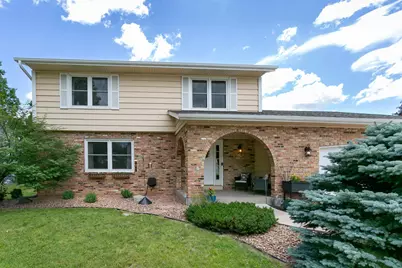 4880 149th Court, Apple Valley, MN 55124 - Photo 2
