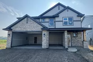 18357 Gladiator Dr, Lakeville, MN 55044 - Photo 1