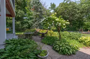 2530 Old Beach Rd, Wayzata, MN 55391 - Photo 22
