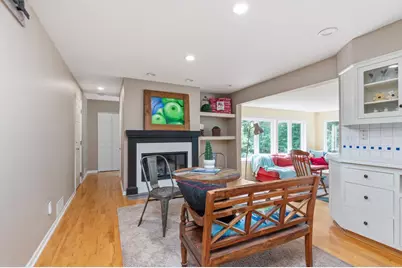2530 Old Beach Road, Wayzata, MN 55391 - Photo 10