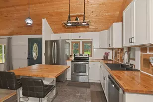 2751 E Milchesky Rd, Foxboro, WI 54836 - Photo 16