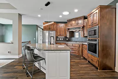 11418 Sunflower Lane N, Lake Elmo, MN 55042 - Photo 8