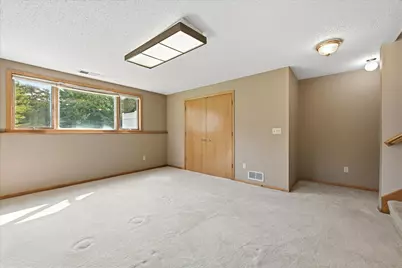 5758 Heather Ridge Drive, North Saint Paul, MN 55126 - Photo 28
