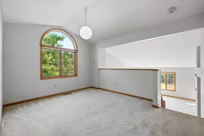 5758 Heather Ridge Drive, North Saint Paul, MN 55126 - Photo 10