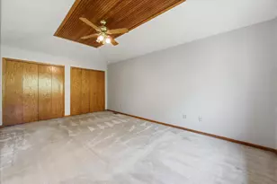 5758 Heather Ridge Dr, North Saint Paul, MN 55126 - Photo 16