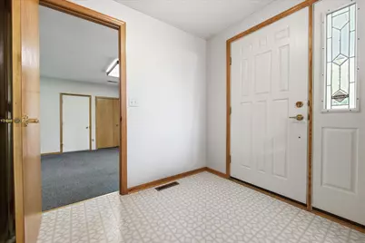 5758 Heather Ridge Drive, North Saint Paul, MN 55126 - Photo 20
