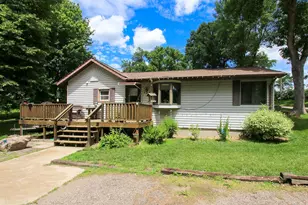 124 E St Paul St, Darwin, MN 55324 - Photo 1