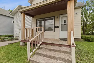 256 Rose Avenue W, Saint Paul, MN 55117 - Photo 2