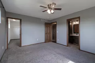 720 Mulligan St, Mankato, MN 56001 - Photo 12