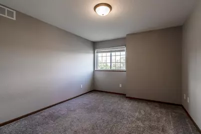 720 Mulligan Street, Mankato, MN 56001 - Photo 14