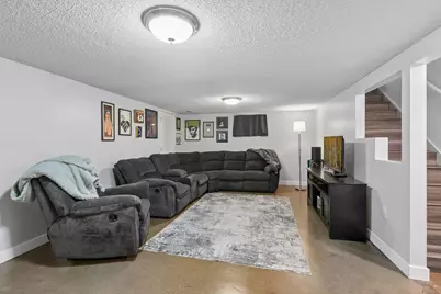 1913 Independence Avenue N, Golden Valley, MN 55427 - Photo 20