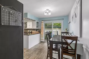 1913 Independence Ave N, Golden Valley, MN 55427 - Photo 6