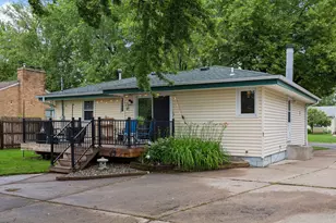 1913 Independence Ave N, Golden Valley, MN 55427 - Photo 30