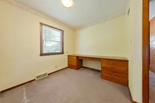 825 8th Ave NE, Waseca, MN 56093 - Photo 12