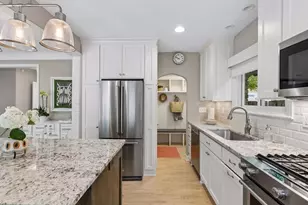 2215 Bayard Ave, Saint Paul, MN 55116 - Photo 14