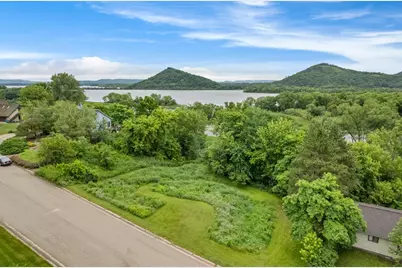 39109 Karen Court, Winona, MN 55987 - Photo 34