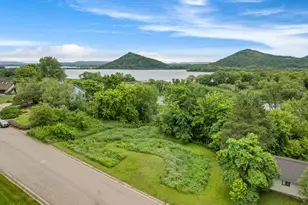 39109 Karen Ct, Winona, MN 55987 - Photo 34