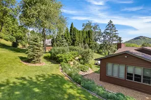 39109 Karen Ct, Winona, MN 55987 - Photo 32