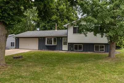 660 24th Street NE, Owatonna, MN 55060 - Photo 2