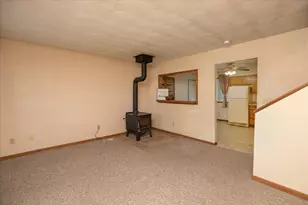 660 24th St NE, Owatonna, MN 55060 - Photo 8