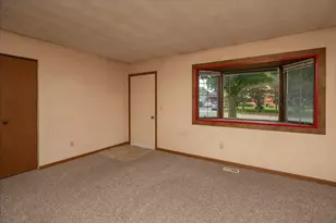 660 24th St NE, Owatonna, MN 55060 - Photo 6