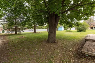 660 24th Street NE, Owatonna, MN 55060 - Photo 36