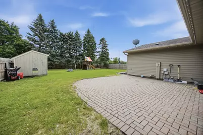 3950 15th Street S, Fargo, ND 58104 - Photo 8