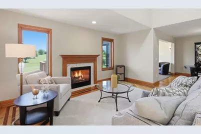 18118 Judicial Way N, Lakeville, MN 55044 - Photo 6