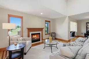18118 Judicial Way N, Lakeville, MN 55044 - Photo 6