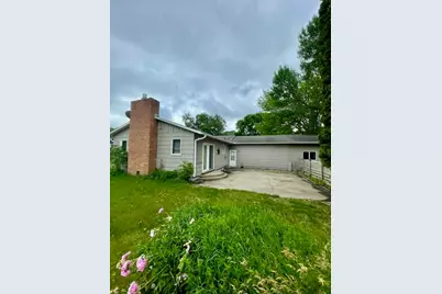 1006 10th Street SW, Wadena, MN 56482 - Photo 6