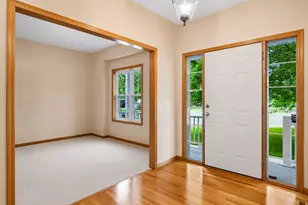 1045 Breezy Ct, Waconia, MN 55387 - Photo 14