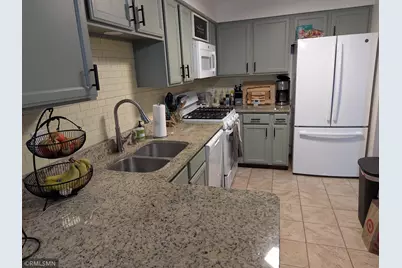 1741 W 140th Street, Burnsville, MN 55337 - Photo 6