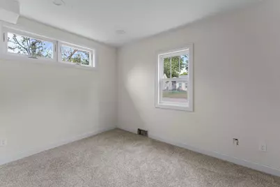 5003 Fairview Avenue N, Crystal, MN 55429 - Photo 14