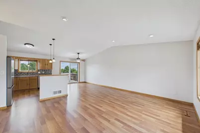 5232 Kingsbury Place NW, Rochester, MN 55901 - Photo 6