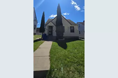 788 Cottage Avenue E, Saint Paul, MN 55106 - Photo 1