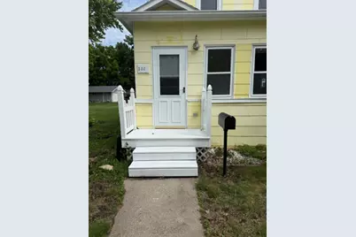 302 Nicollet Avenue, North Mankato, MN 56003 - Photo 6