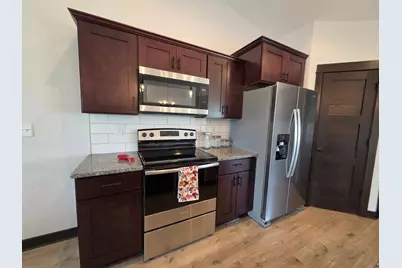 1363 Cullen Street, Saint Peter, MN 56082 - Photo 4