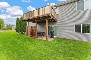 12012 Mayview Cove, Lindstrom, MN 55045 - Photo 4