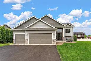 12012 Mayview Cove, Lindstrom, MN 55045 - Photo 1