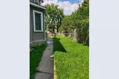 1133 Beech Street #1, Saint Paul, MN 55106 - Photo 2